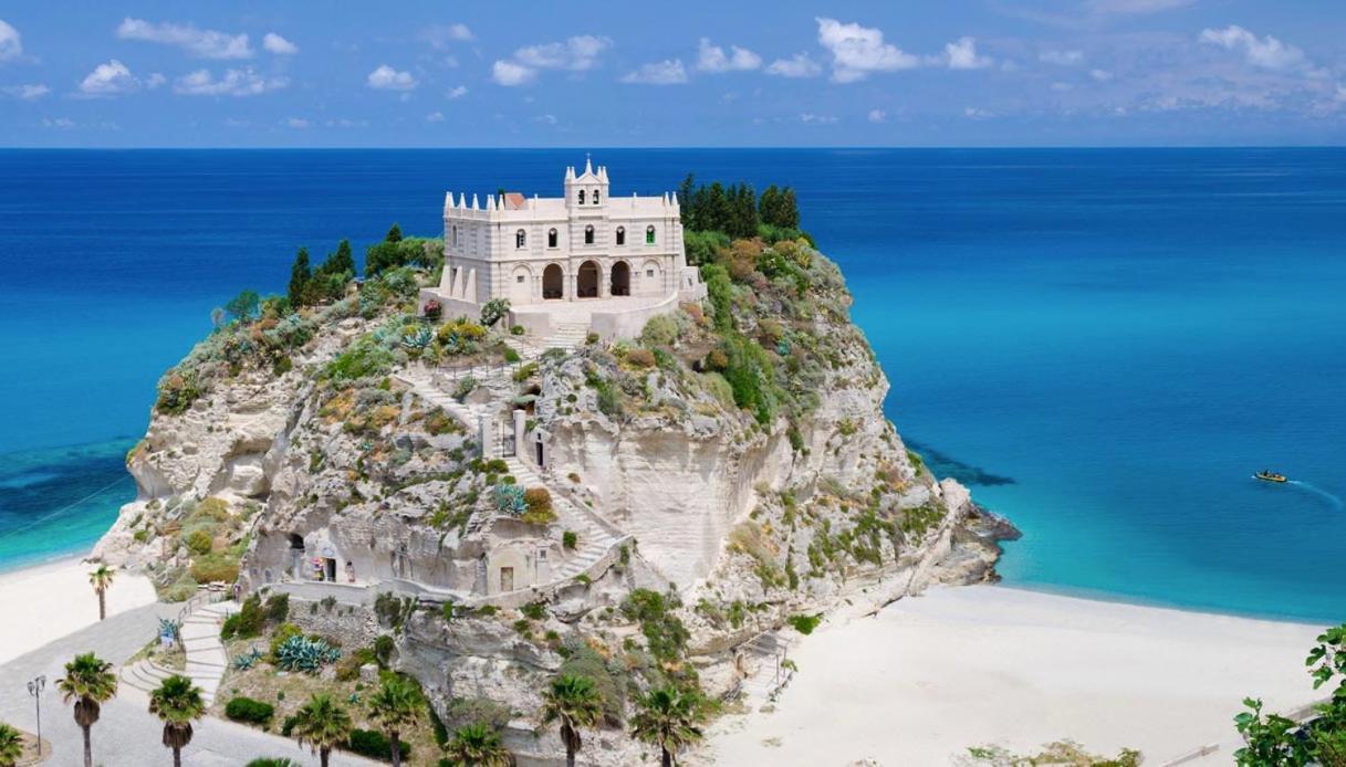 Ingrid Rooms Tropea Esterno foto